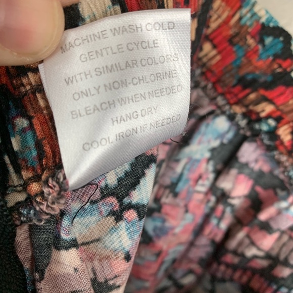 Kirra patterned color mini skirt. XS - Picture 5 of 5